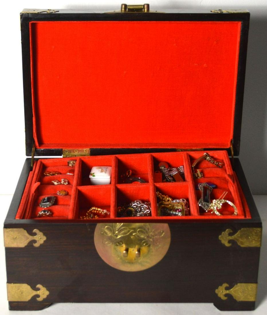 VINTAGE COSTUME JEWELRY IN BRASS BOUND CHINESE BOX (1 of 6)