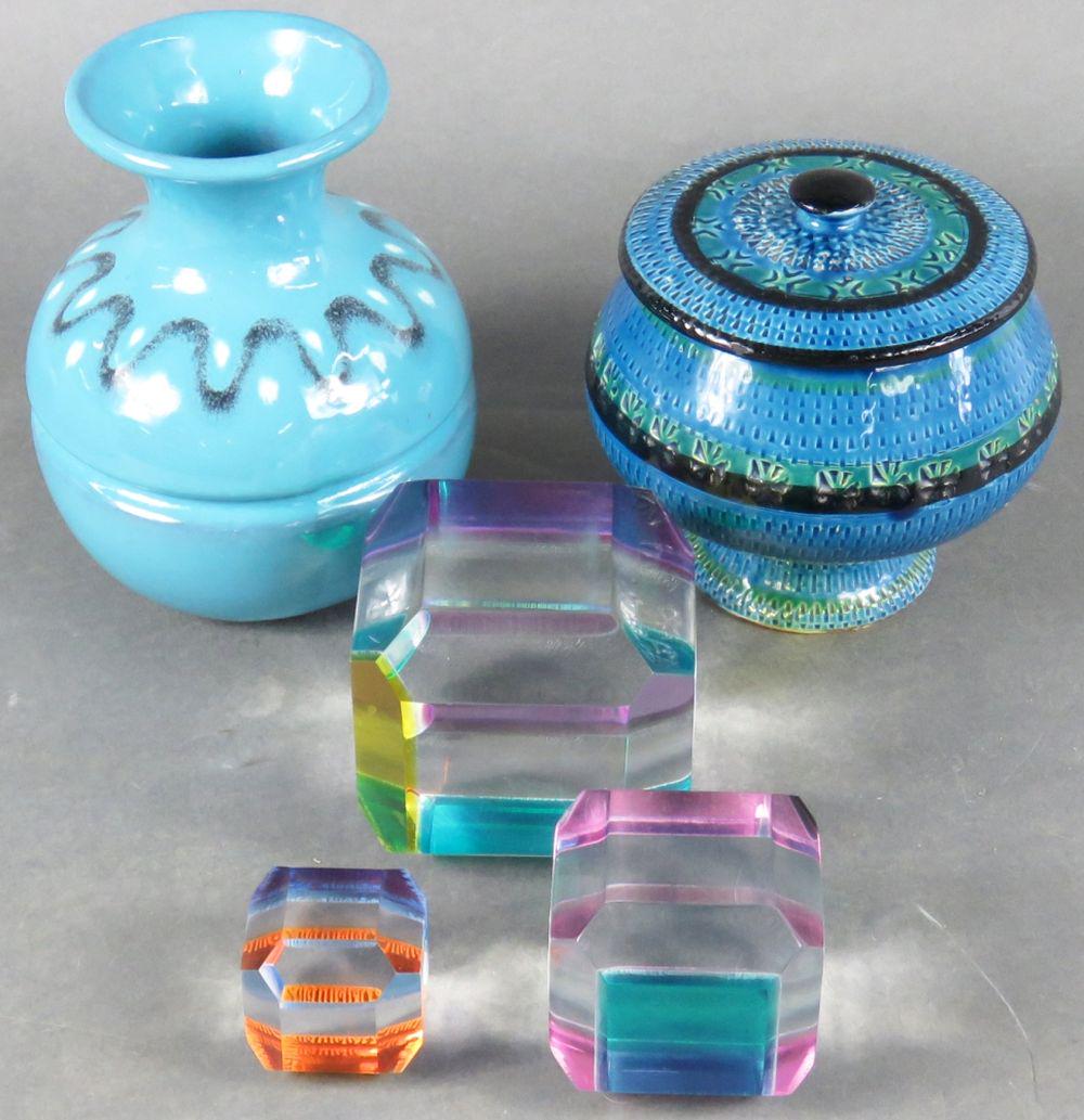 MID CENTURY POTTERY & LUCITE GROUPING (1 of 6)