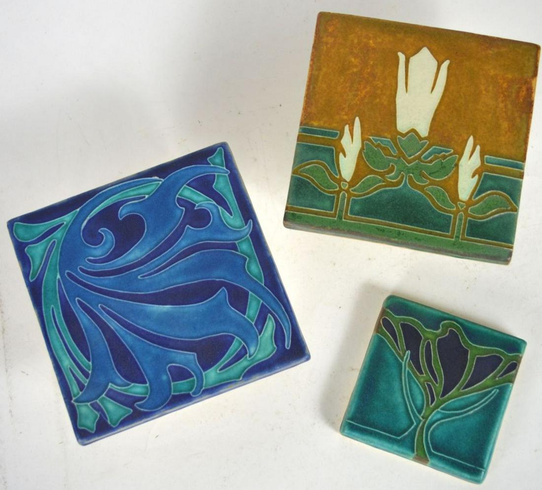 3 MOTAWI DECORATIVE TILES SIGNED (1 of 5)