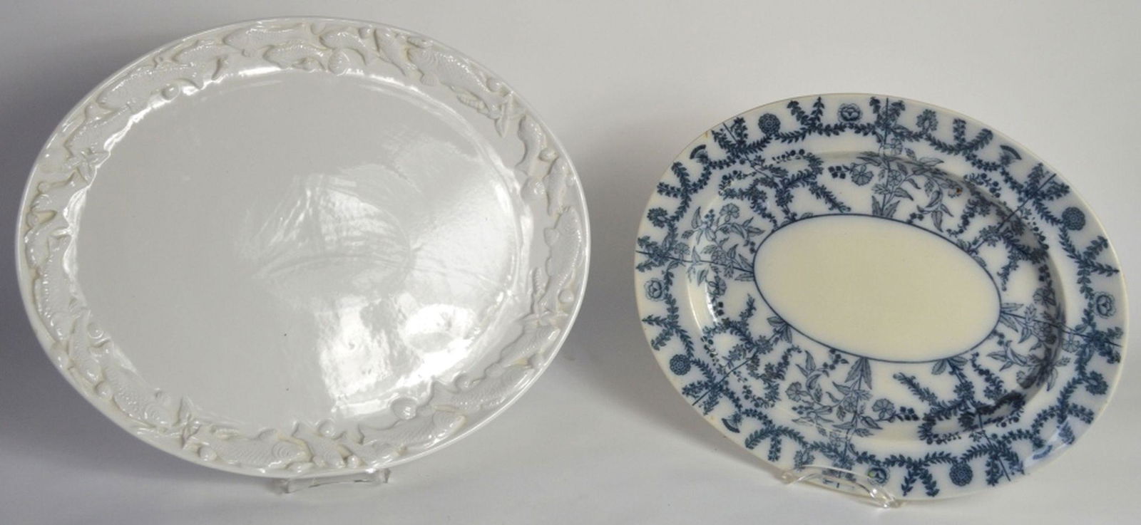 LOT 2 LARGE SERVING PLATTERS (1 of 7)