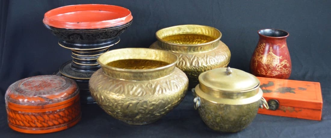 CHINESE / ASIAN METAL LACQUER AND WICKER LOT (1 of 14)