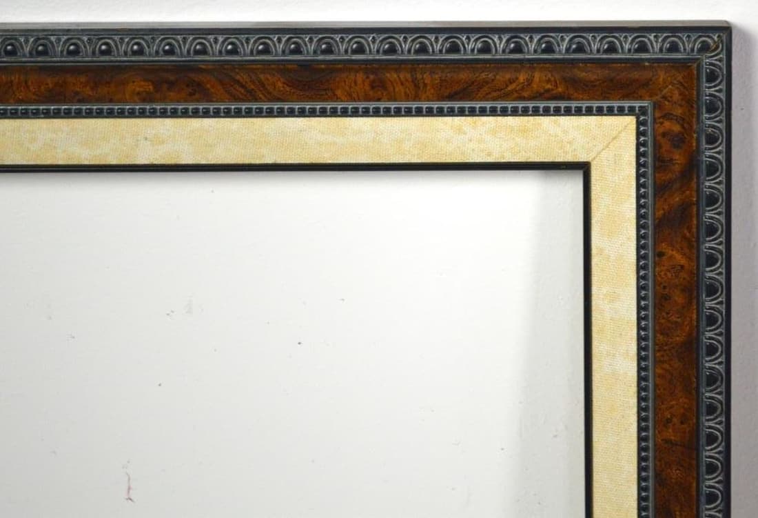 VINTAGE PAINTING FRAME: A vintage, standard size, Italian style painting frame. Measures: 40" x 28" Rabbet: 36" x 24"