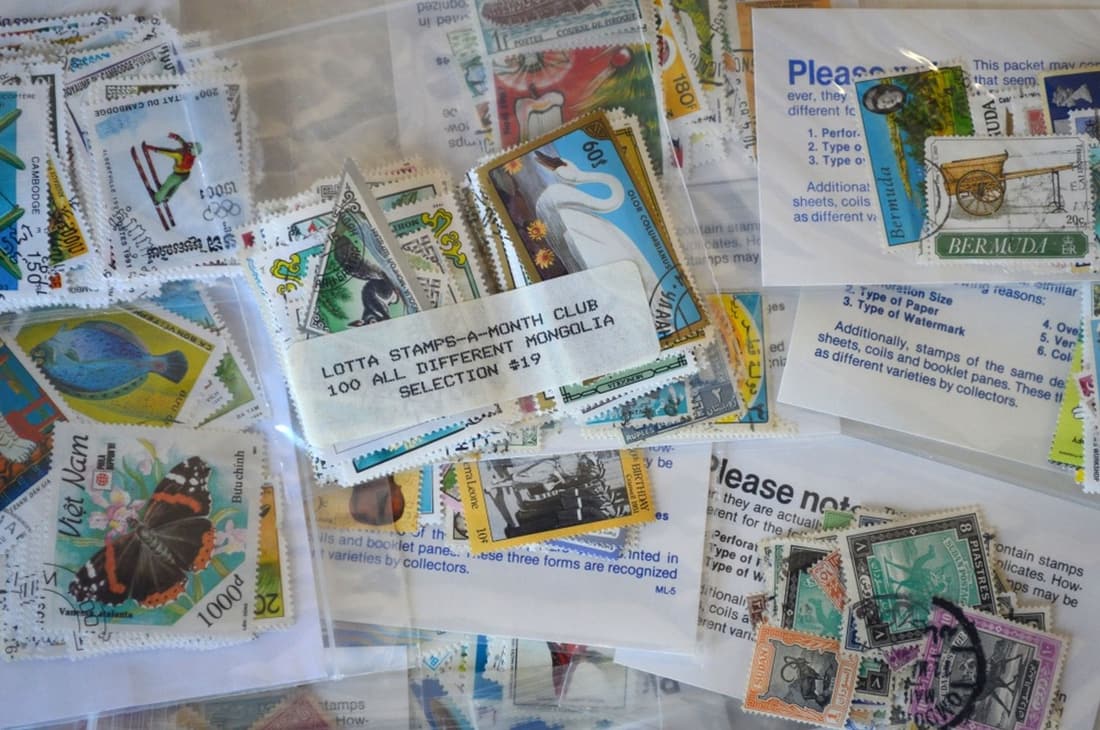 LARGE STAMP COLLECTION LOT (1 of 6)