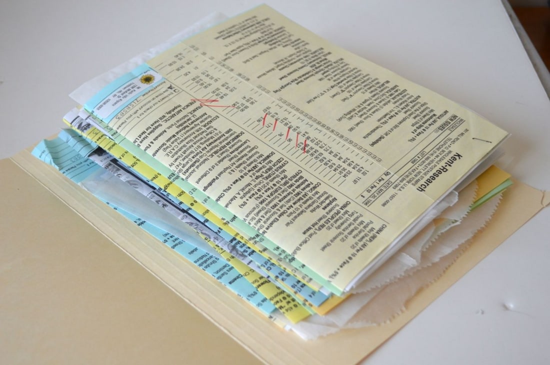COLLECTORS INTERNATIONAL STAMP LOT EXCELLENT COND: A large lot of international stamps. These stamps were purchased from Kent Research (wholesaler of postage stamps for collectors). Most were purchased in the 1990's-early 2000's. Almost all stamps are