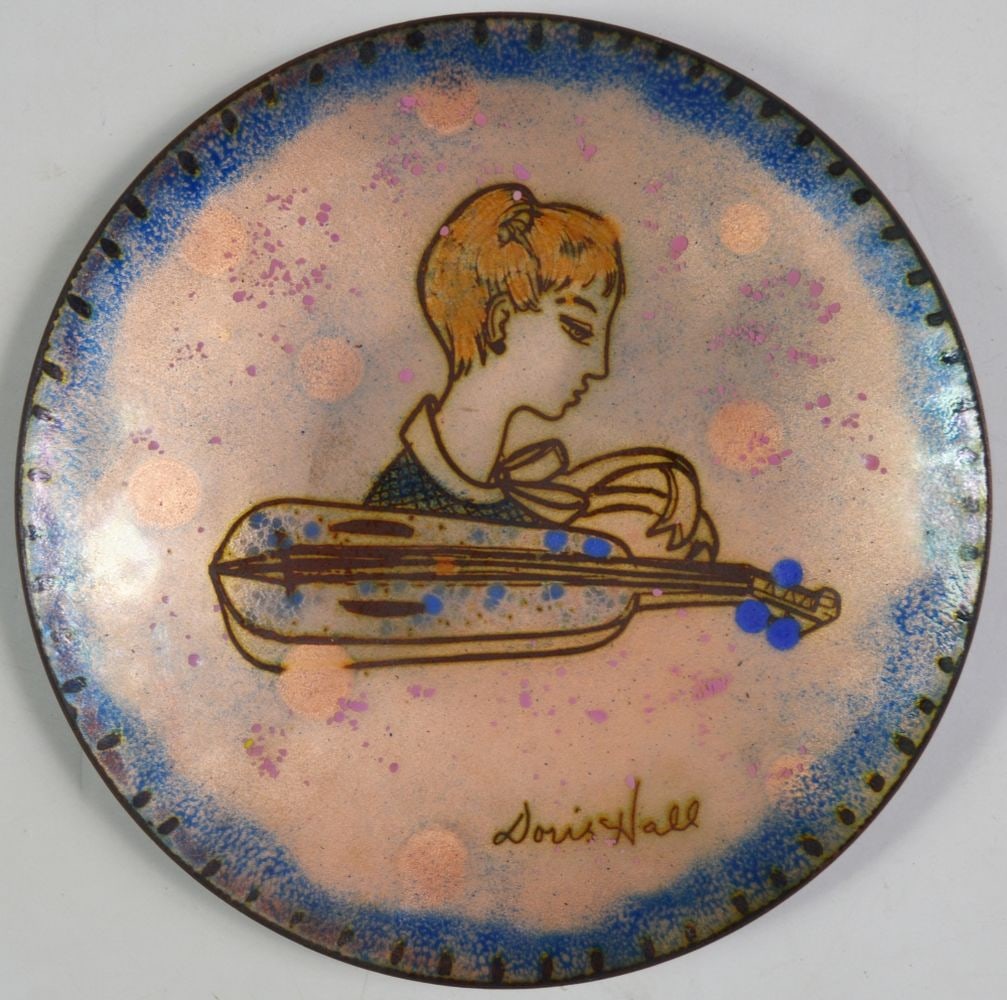 DORIS HALL 1907-2000 FIGURAL ENAMEL PLATE SIGNED (1 of 4)