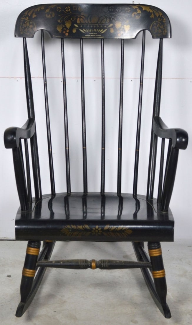 TRADITIONAL STENCILED ROCKING CHAIR (1 of 8)