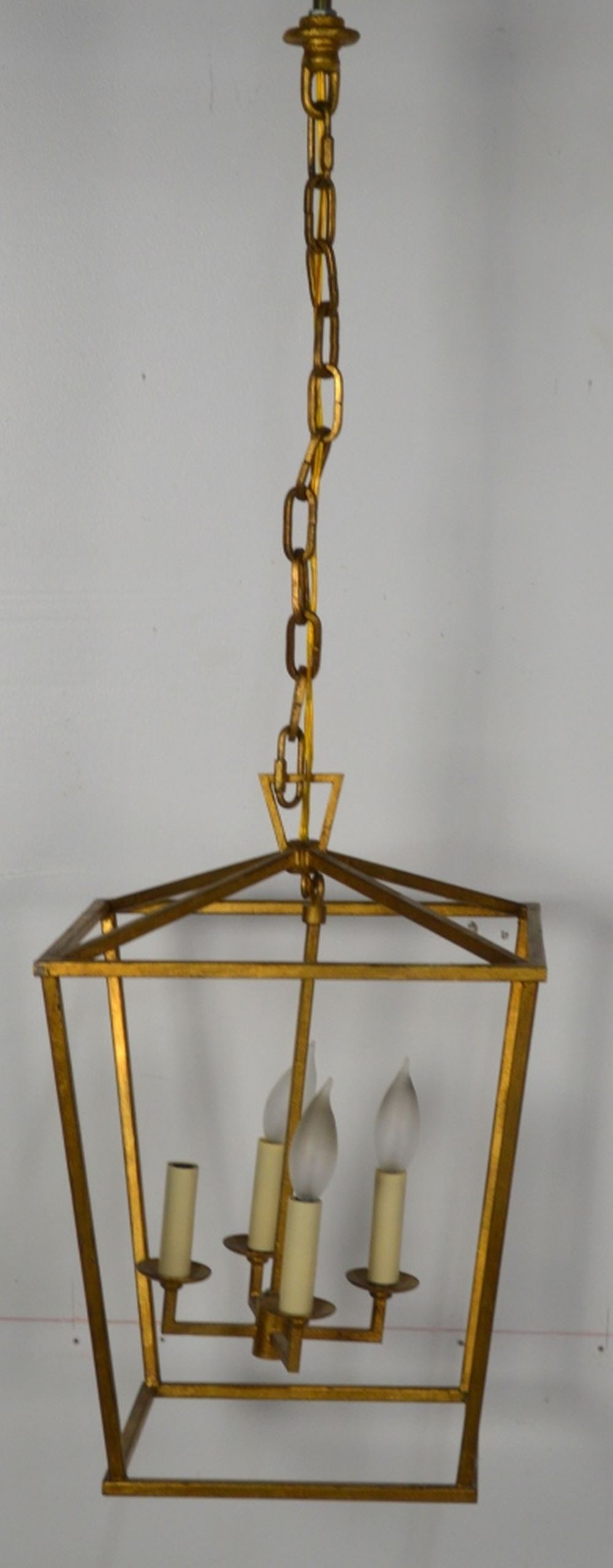 FINE BRASS CARRIAGE HOUSE TYPE CHANDELIER (1 of 7)