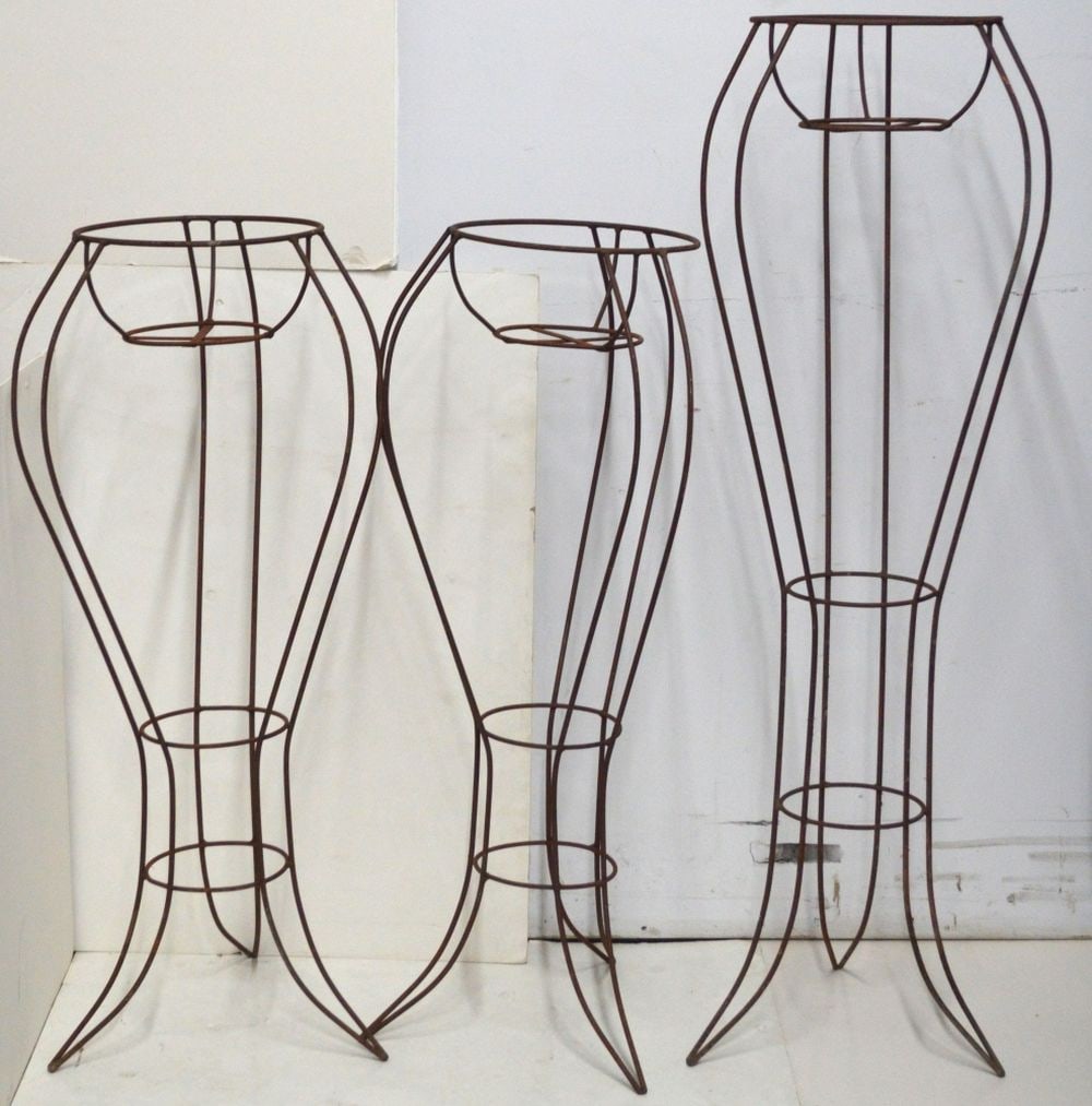 IRON PLANT STANDS SET OF 3 (1 of 8)