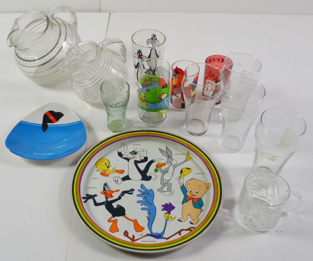 VINTAGE ESTATE GLASS & COLLECTIBLE LOT (1 of 5)