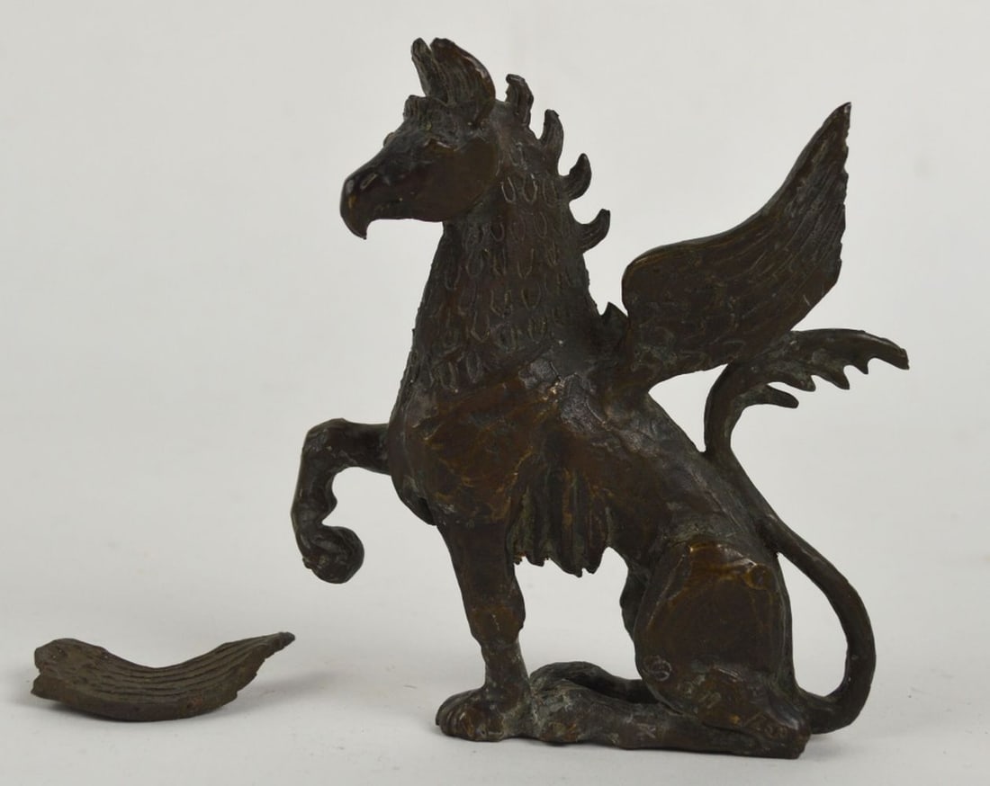 TAUNI DE LESSEPS BRONZE SCULPTURE SIGNED (1 of 6)