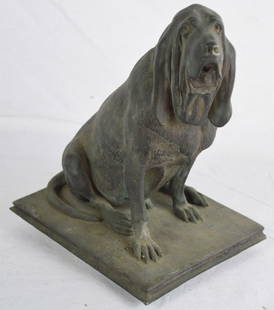 ERIC PARKS BLOODHOUND BRONZE SCULPTURE: Eric Parks (US/PA B. 1948). A bronze naturally patinated sculpture of a hound. The work is signed. .Measures: H 11 1/4" x W 7 1/4" x D 8 3/4" Provenance: Collection of Dick Polich, Polich 