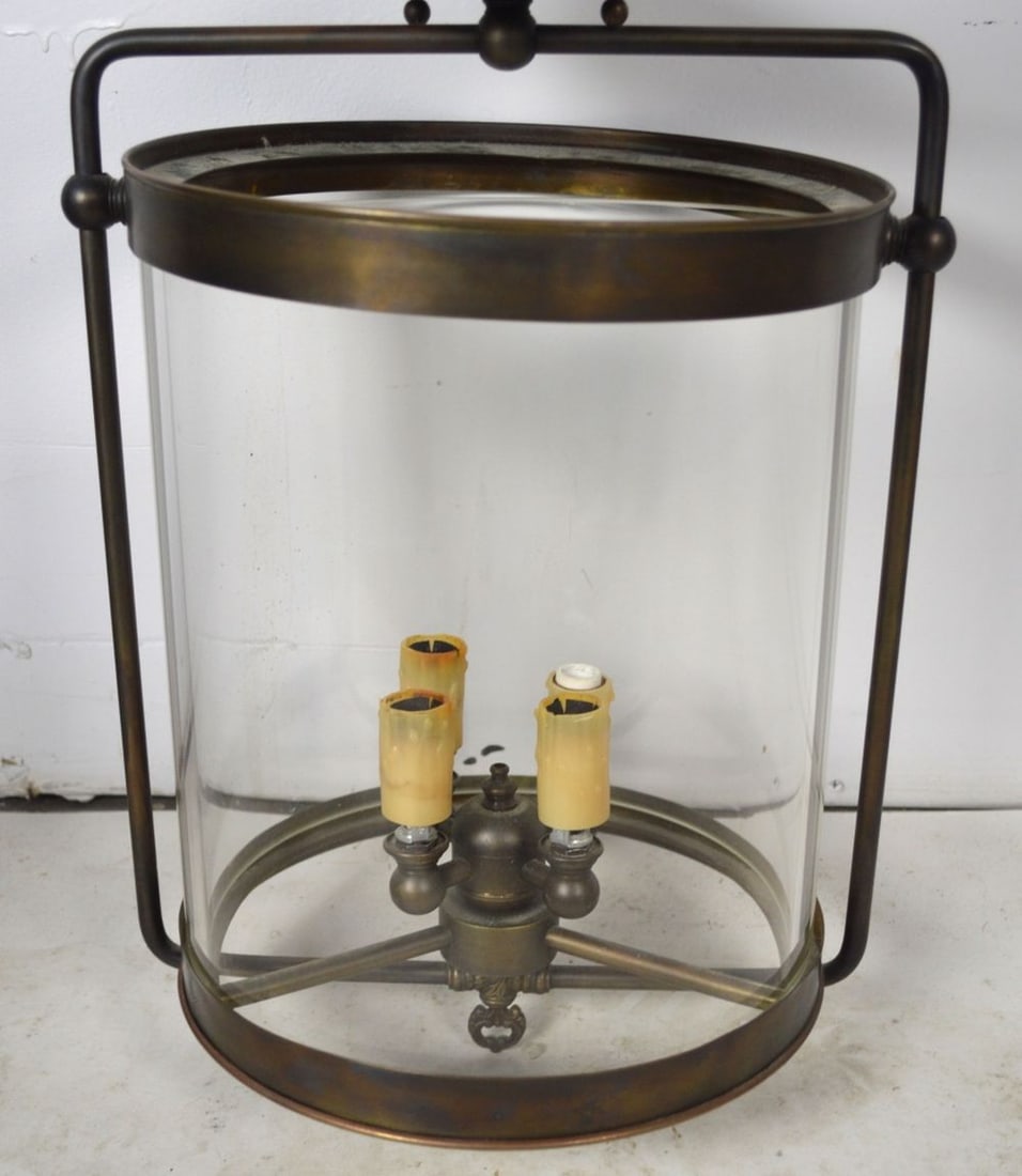 CLASSIC CARRIAGE HOUSE GLASS LIGHTING FIXTURE (1 of 5)