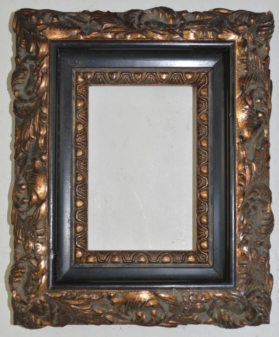 BAROQUE STYLE PAINTING FRAME (1 of 3)