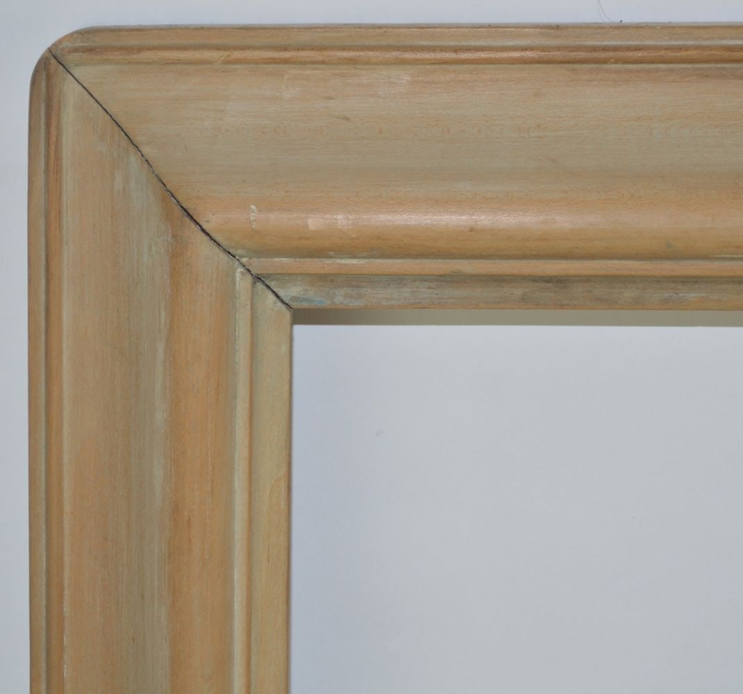 CARVED WOOD PLEIN AIR PAINTING FRAME: A good carved solid wood plein air painting frame. Frame may have been gilded at one point. A good, seemingly simple, plein air form. Measures: 29" x 25" Rabbet: 29 1/2" x 23 1/2"