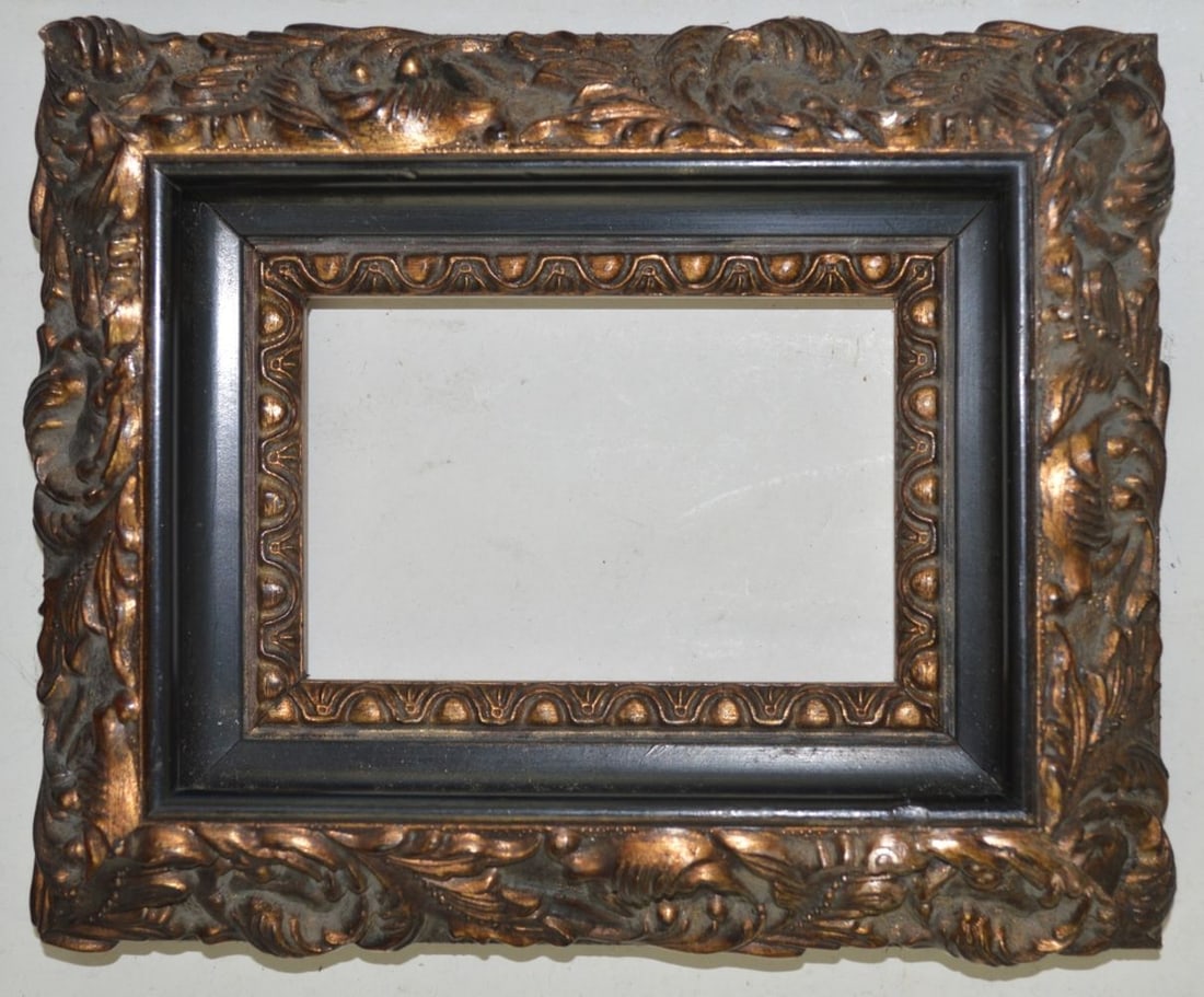 BAROQUE STYLE PAINTING FRAME (1 of 3)
