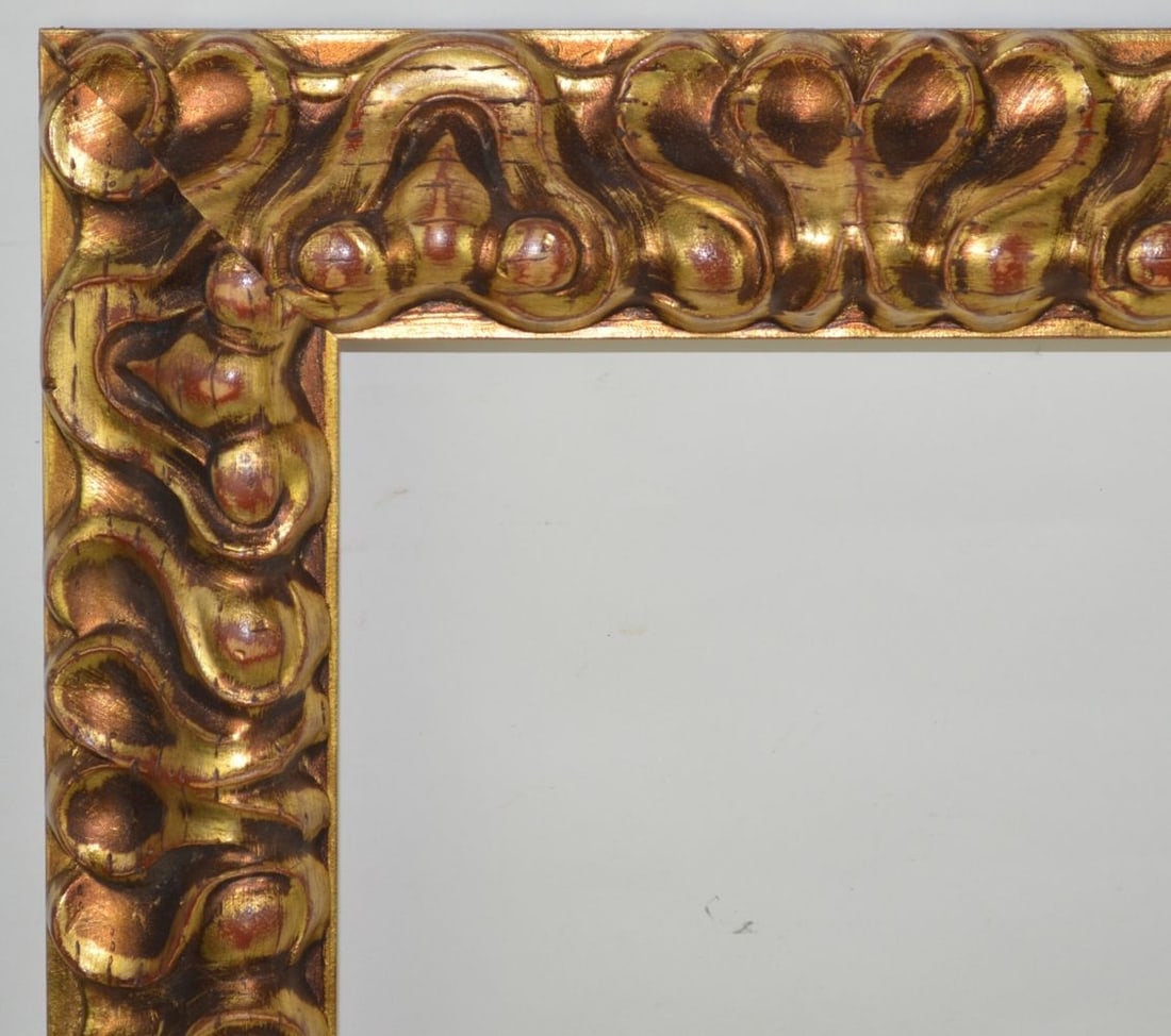 FINE ITALIAN RENAISSANCE STYLE GILT FRAME (1 of 4)