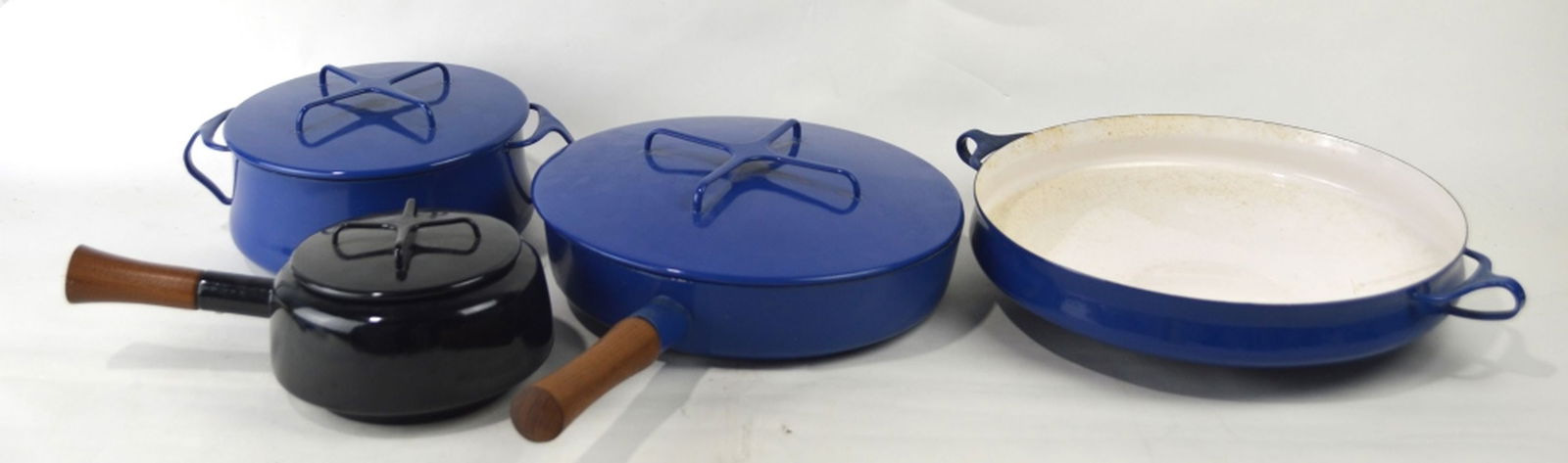 DANSK KOBENSTYLE ENAMEL COOKWARE SET BLUE (1 of 6)