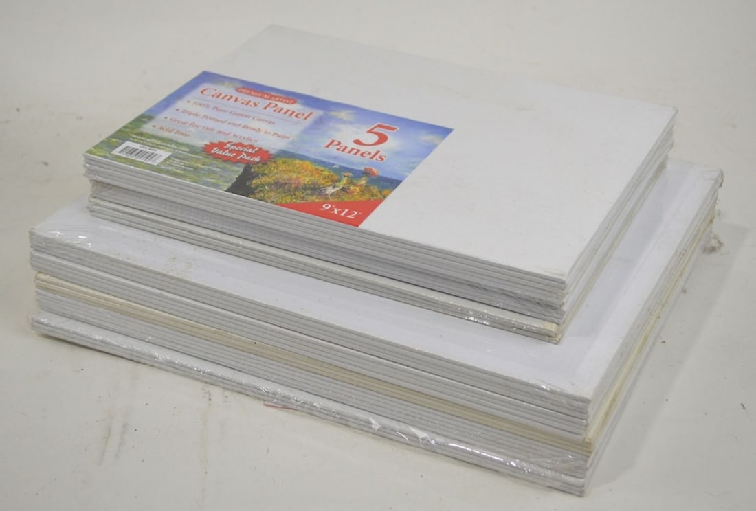 ARTIST SUPPLIES 32 CANVAS BOARDS: A lot of NOS artist supplies - canvas boards. In original packaging. Measures: 9" x 12" - x13 pieces 11" x 14" - x19 pieces