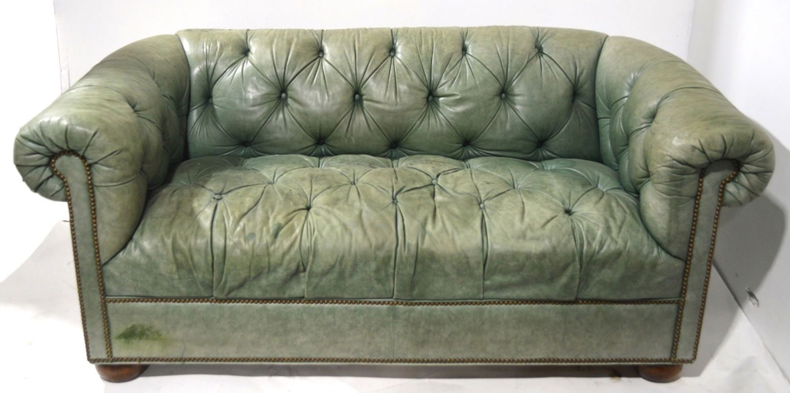 VINTAGE TUFTED LEATHER CHESTERFIELD LOVESEAT SOFA (1 of 11)