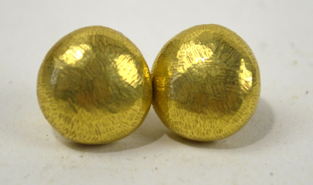 PAIR 18K GOLD EARRINGS (1 of 3)