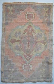 ANTIQUE ORIENTAL CARPET THROW RUG