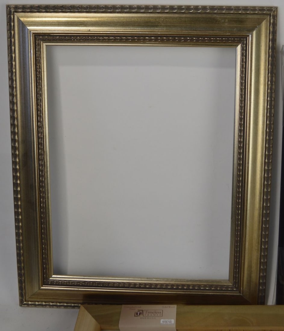 LOT 7 CONTEMPORARY NOS PAINTING FRAMES (1 of 5)