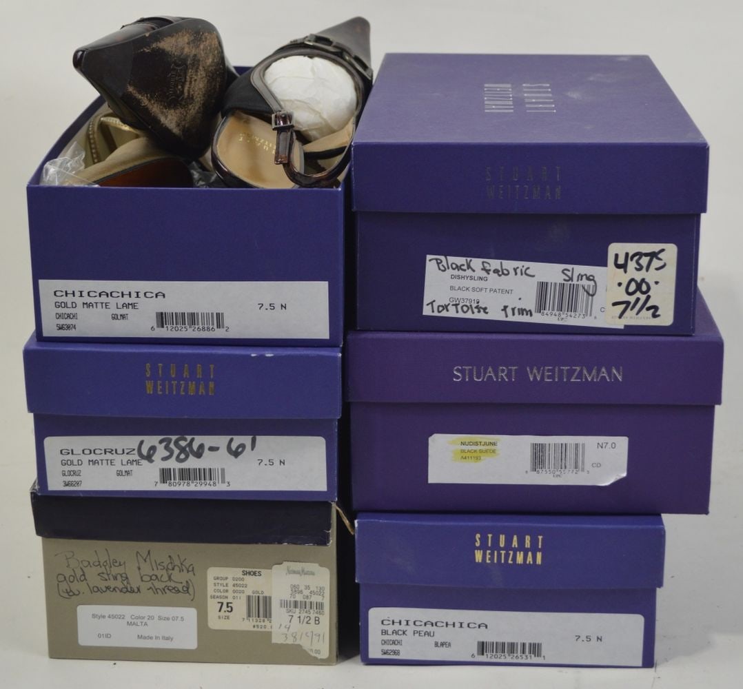 7 PR STUART WEITZMAN SHOES: A group of 7 pairs of Stuart Weitzman designer shoes, with 6 boxes. Sizes: 7-7.5 women's