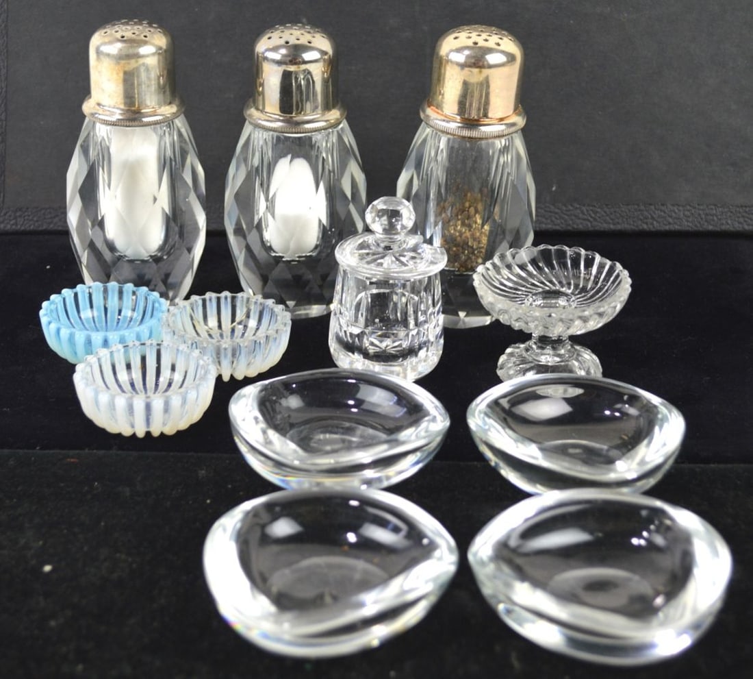 GLASS CRYSTAL SALT PEPPER GROUPING (1 of 5)