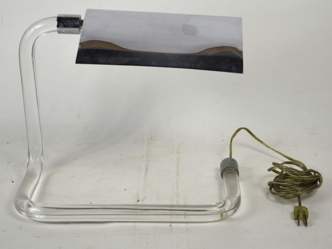 PETER HAMBURGER LUCITE CHROME KNOLL LAMP: A rare Peter Hamburger lucite and chrome desk lamp produced by Kovacs for Knoll International. Measures: 11" x 13 1/2" x 7"