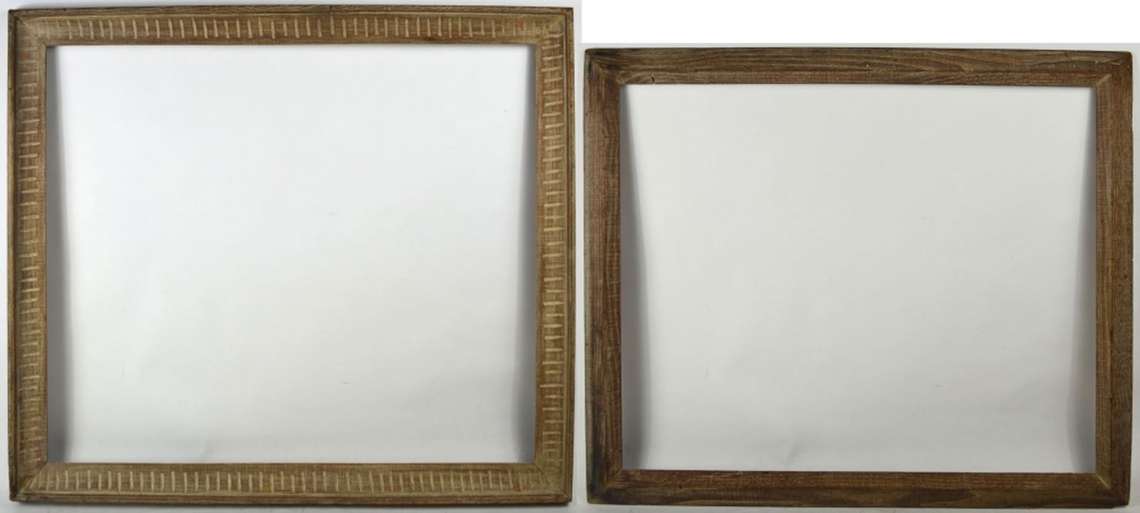 2 AMERICAN MODERNIST WORMY CHESTNUT FRAMES (1 of 9)