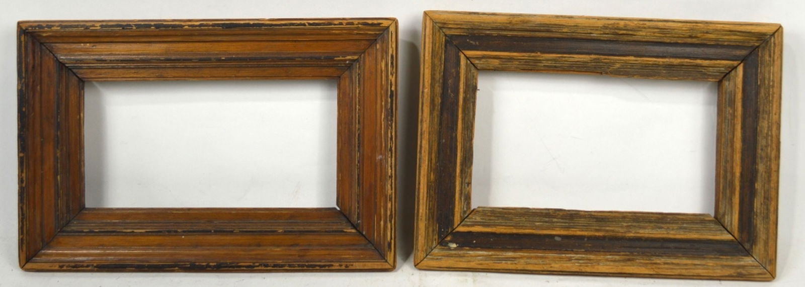 2 HEYDENRYK CASSETTA CARVED WOOD FRAMES (1 of 5)