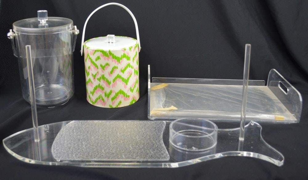 MCM ICE TRAY LUCITE SERVING TRAYS & ICE BUCKETS: A group of mid century lucite serving pieces. Includes 2 ice buckets, and an unusual bagel service tray. Measures: Largest 30" x 7" x 2"