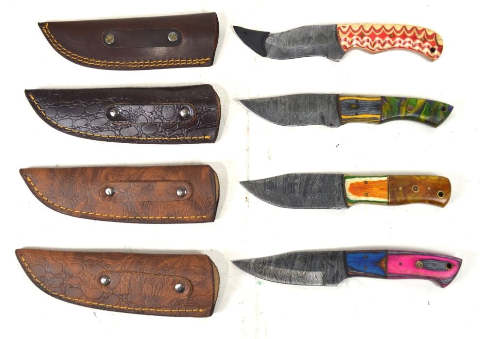 LOT 4 KNIVES WITH DECORATIVE HANDLES (1 of 6)