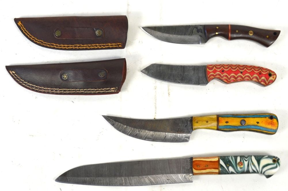 LOT 4 KNIVES WITH DECORATIVE HANDLES (1 of 5)