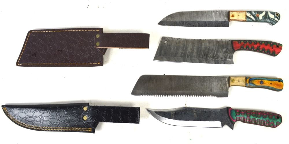 LOT 4 KNIVES WITH DECORATIVE HANDLES (1 of 5)