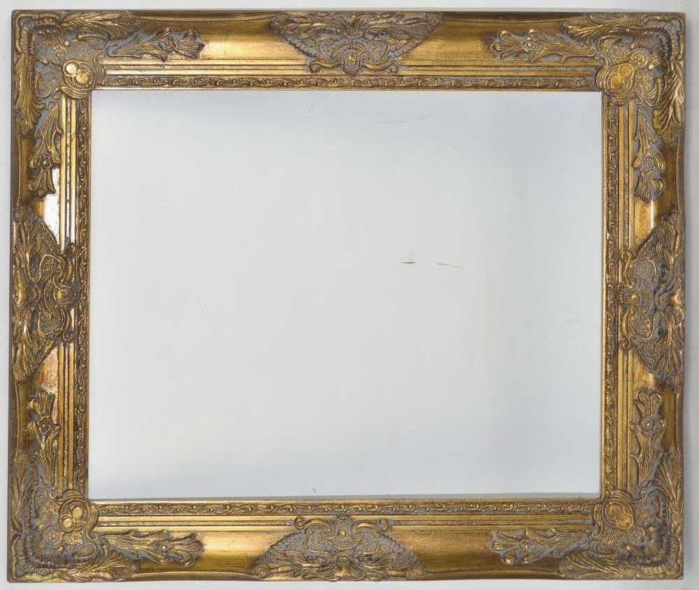 FRENCH LOUIS XVI STYLE GILT FRAME STANDARD 16X20: A contemporary version of a Louis XVI style gilt frame. Good standard size. Measures: 25 1/2" x 21 1/2" Rabbet: 20" x 16"