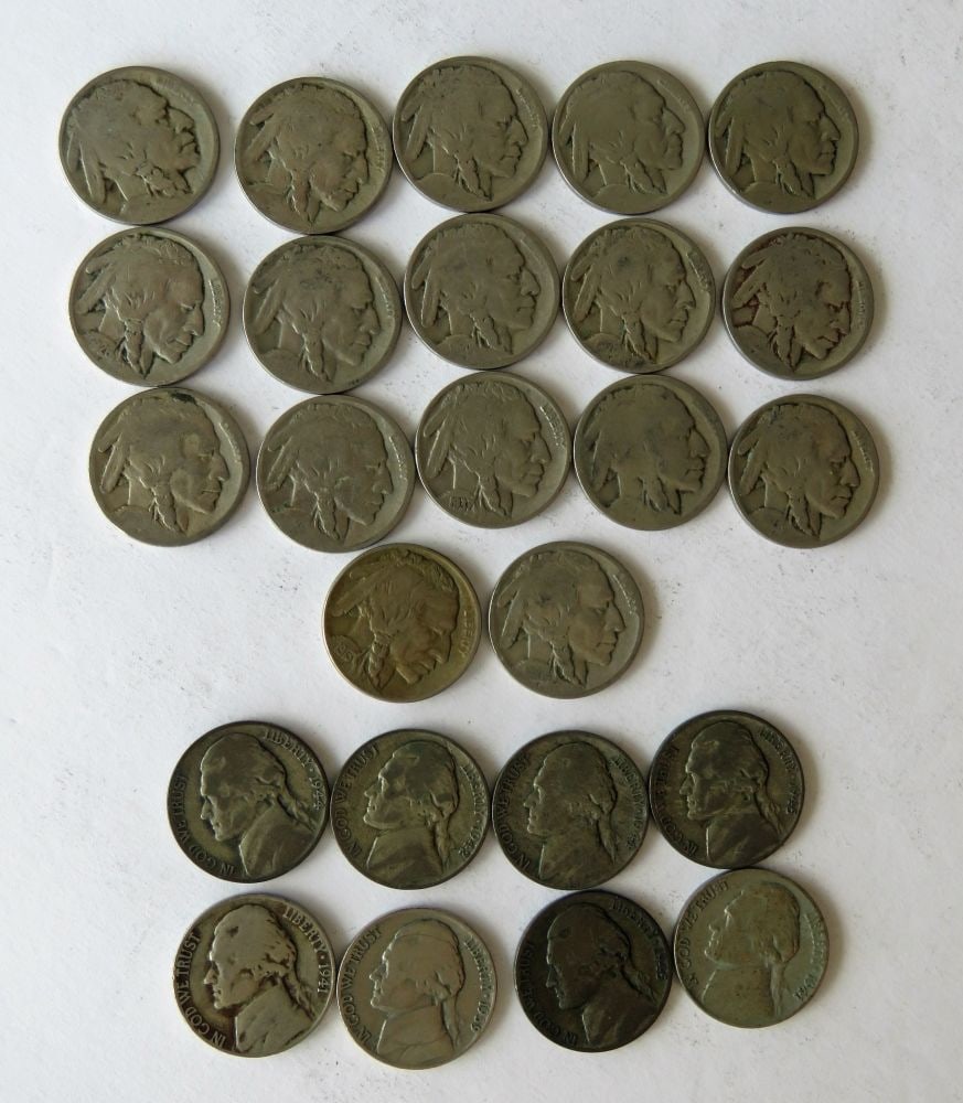 17 BUFFALO NICKELS &  4 WARTIME NICKELS (1 of 8)