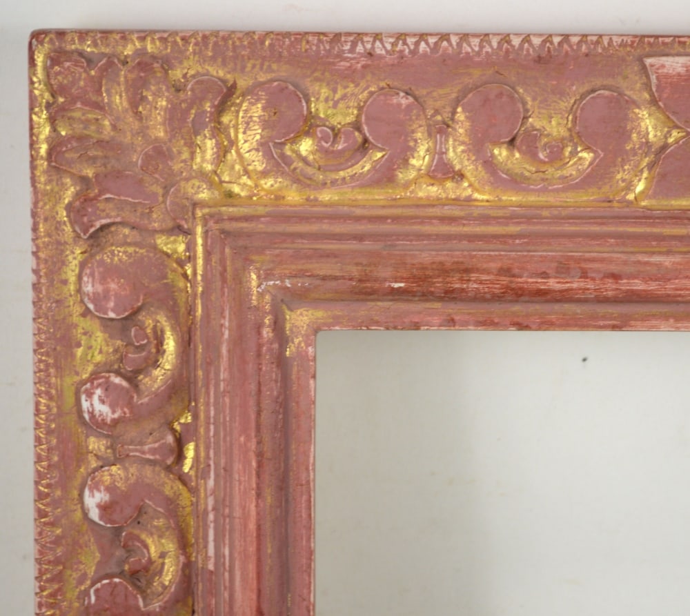 VENETIAN HEYDENRYK GILT FRAME: A Heydenryk contemporary take on a Venetian frame. Parcel gilt with unfinished red bole (possibly an incomplete gilt/finished frame) Measures: 15 3/4" x 22 1/8" Rabbit: 11 1/4" x 17 1/2"