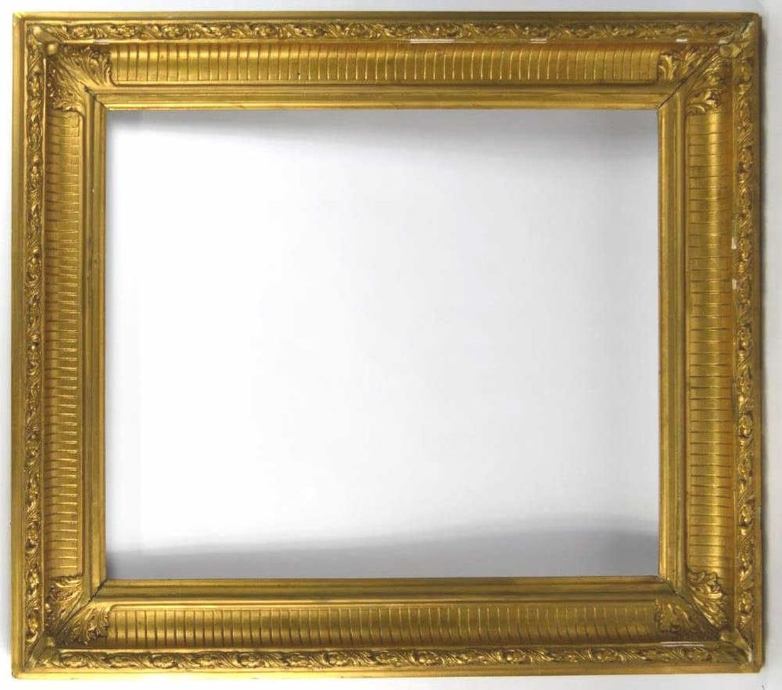 19TH C AMERICAN HUDSON RIVER FLUTED COVE FRAME (1 of 4)