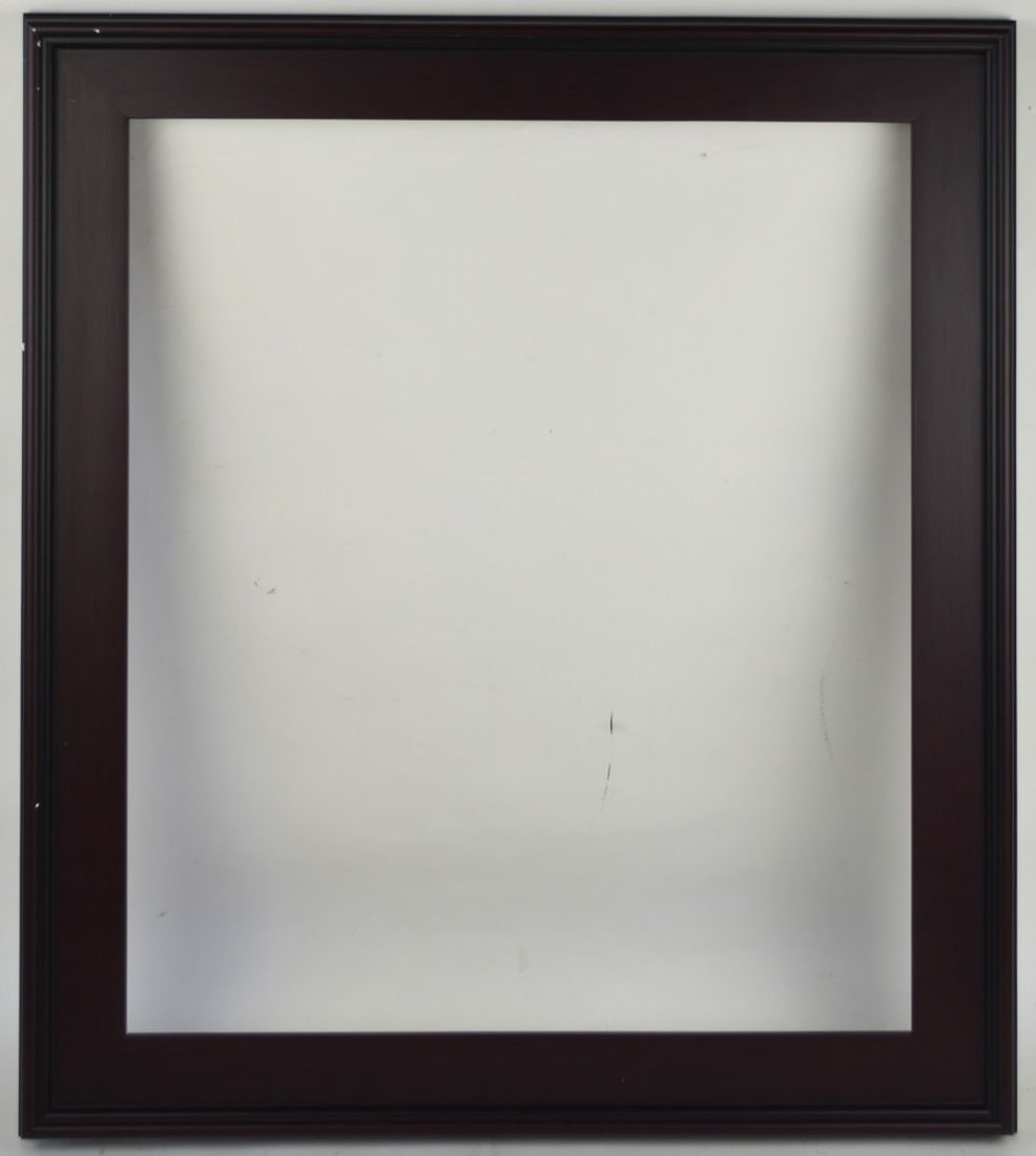 PLEIN AIR GALLERY PAINTING FRAME 20X24: An attractive contemporary plein air painting frame with a mahogany finish. Standard size. Measures: 29" x 25" Rabbet: 20" x 24"