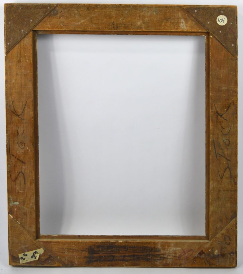 FINE FRENCH GALLERY FRAME - 4