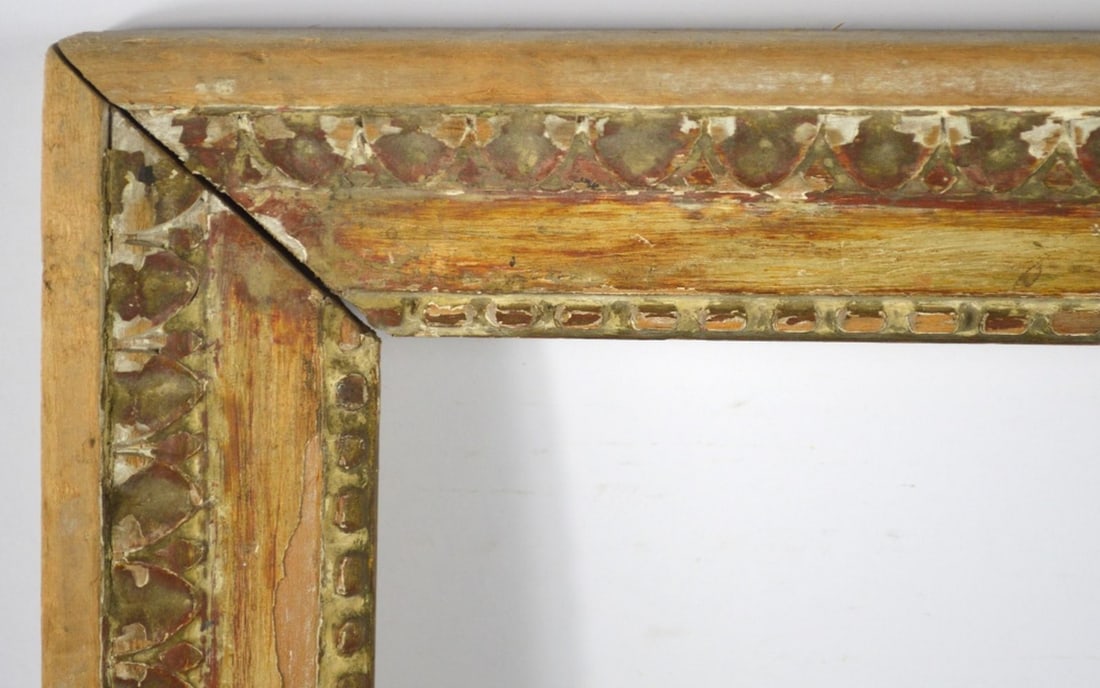 CARVED FRENCH FRAME - 2