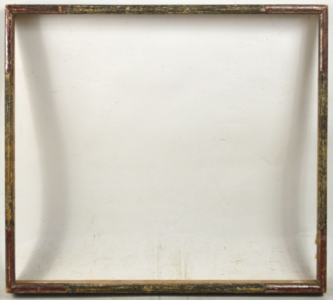 AMERICAN MODERNIST FRAME SILVER GILTWOOD CORNERS: An American modernist frame with incised and silver gilt corners by Heydenryk. Measures: 23 1/2" x 19 1/2" Rabbet: 22 1/2" x 18 1/2"