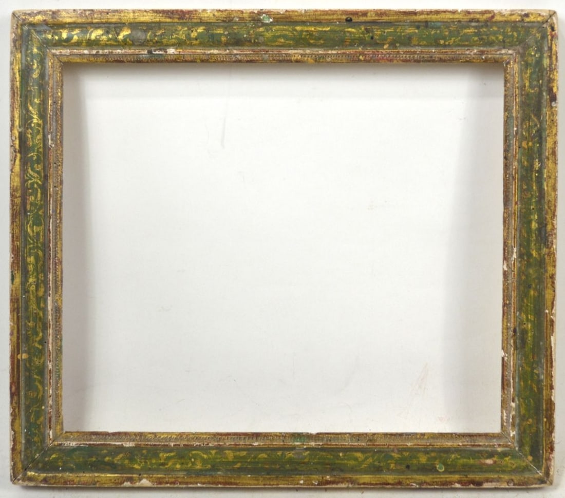 VENETIAN SCRAFFITO & GILTWOOD FRAME: A Heydenryk Italian scraffito and gilt finished frame. Measures: 14 1/8" x 12 1/4" Rabbet: 12 1/8" x 10 1/4"