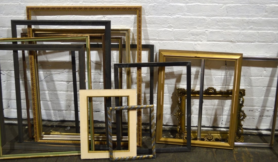 LARGE GROUP OF FRAMES - 3