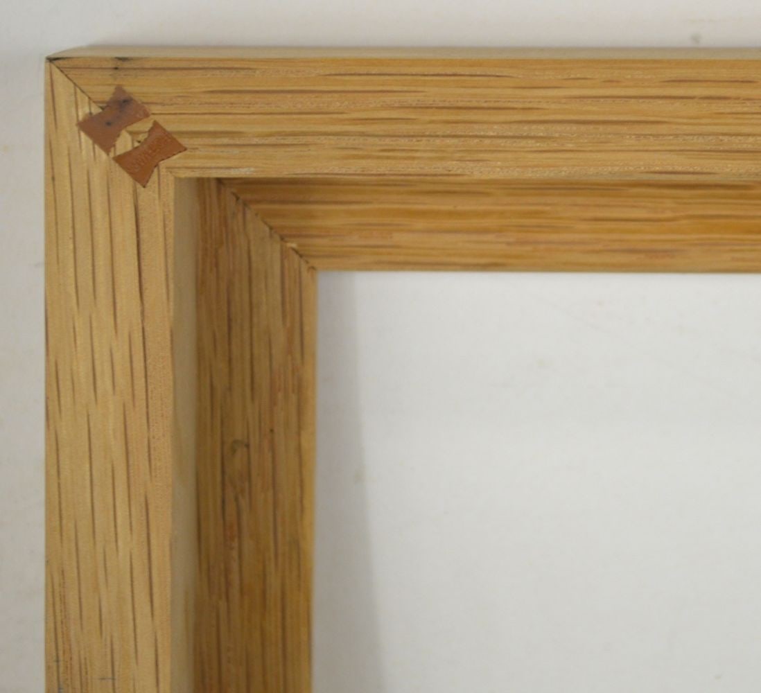 AMERICAN MODERNIST FRAME: A contemporary / modernist wood frame. Well made. Note- butterfly joinery at spline. Measures: 17 12" x 21 3/8" Rabbet: 16 1/8" x 20 1/8"