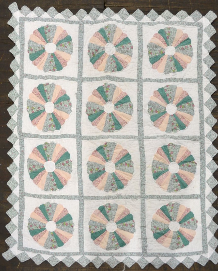 ANTIQUE FOLK ART QUILT (1 of 4)