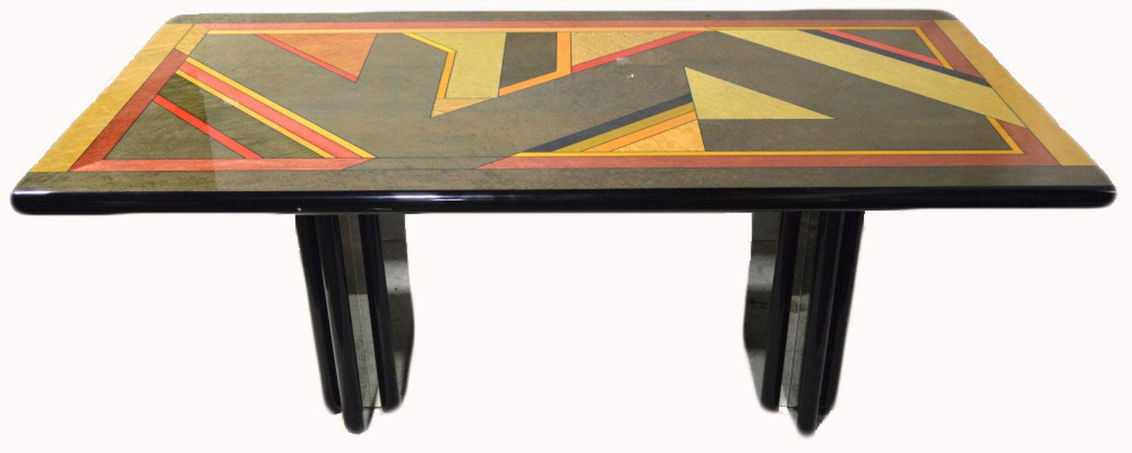 MAURICE VILLENCY DINING TABLE: A very good c. 1970's/1980's GC Italia geometric inlay table with a black lacquer finish. The table was originally retailed by Maurice Villency (Roche Bobois). Table has 2 additional leaves