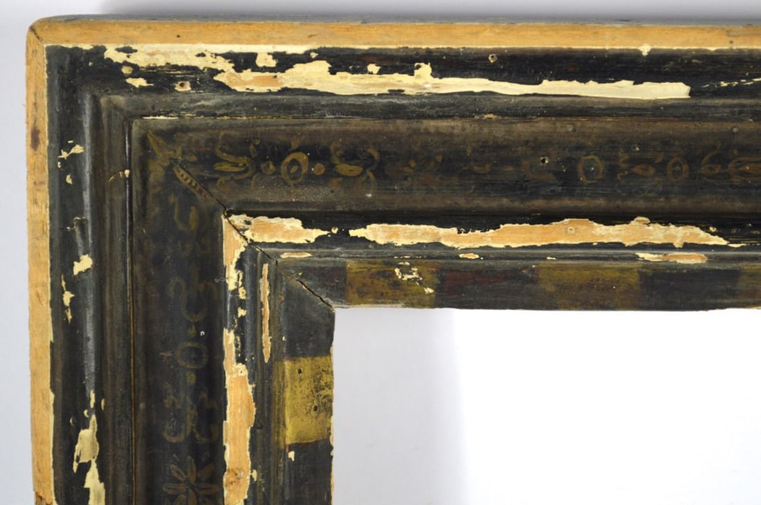 ITALIANESQUE CASSETTA MODERNIST FRAME - 2