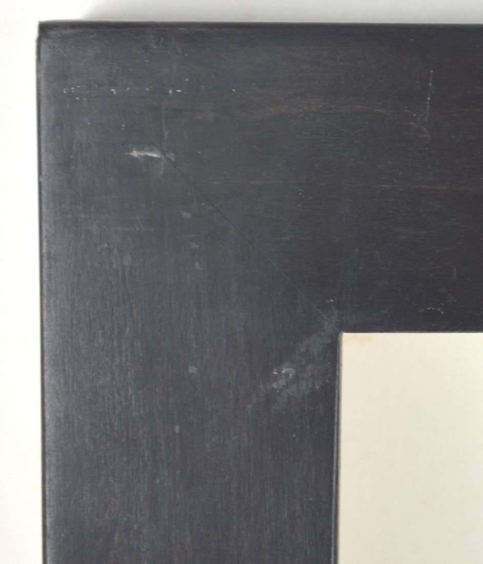 MODERN MINIMALIST FRAME - 2